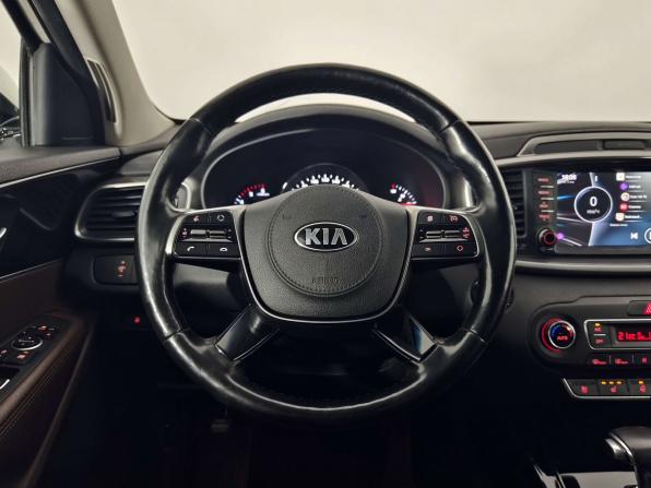 Kia Sorento III Prime Рестайлинг с пробегом 2019 года, цена 2 399 000 рублей, 154642 км, внедорожник, Автокод Объявления
