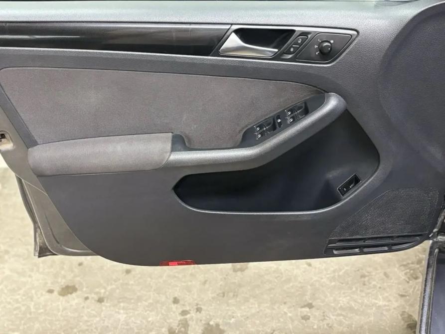 Volkswagen Jetta VI Саратов  - изображение 12