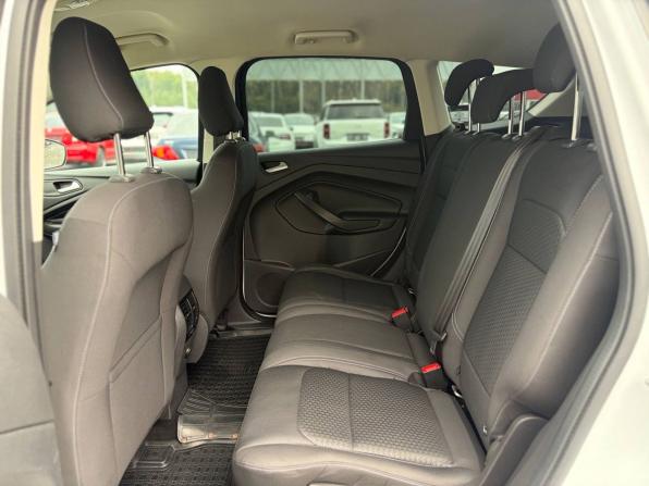 Ford Kuga II Рестайлинг с пробегом 2017 года, цена 1 495 000 рублей, 190000 км, внедорожник, Автокод Объявления
