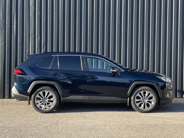Toyota RAV4 V (XA50) с пробегом 2020 года, цена 3 700 000 рублей, 89000 км, внедорожник, Автокод Объявления