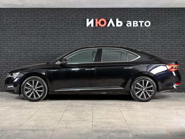 Skoda Superb III Рестайлинг с пробегом 2025 года, цена 3 200 000 рублей, 66 км, лифтбек, Автокод Объявления
