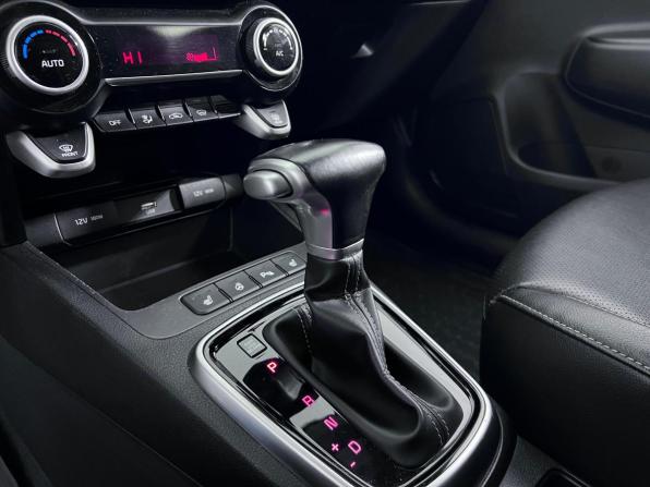 Kia Rio IV Рестайлинг с пробегом 2022 года, цена 1 635 000 рублей, 138455 км, хэтчбек, Автокод Объявления