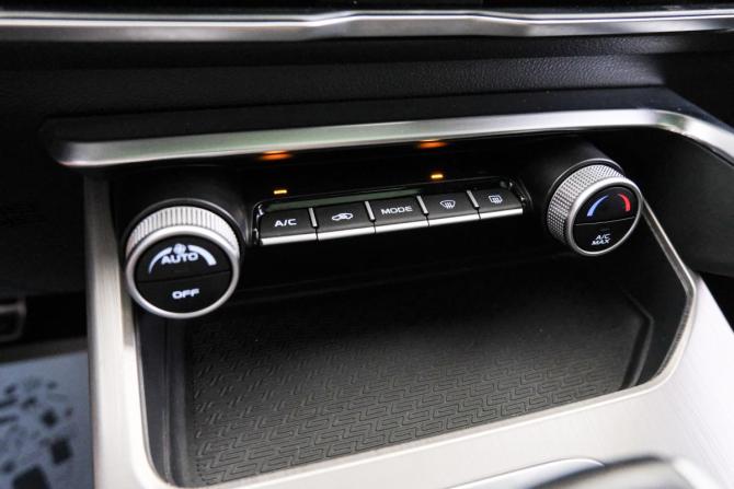 Geely Coolray I с пробегом 2020 года, цена 1 699 000 рублей, 70168 км, внедорожник, Автокод Объявления