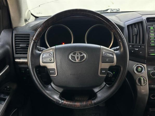 Toyota Land Cruiser 200 Series с пробегом 2008 года, цена 1 990 000 рублей, 489555 км, внедорожник, Автокод Объявления