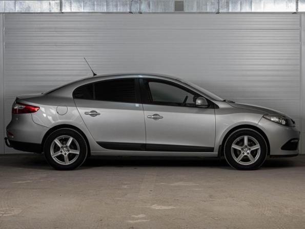 Renault Fluence I Рестайлинг с пробегом 2014 года, цена 860 000 рублей, 158454 км, седан, Автокод Объявления