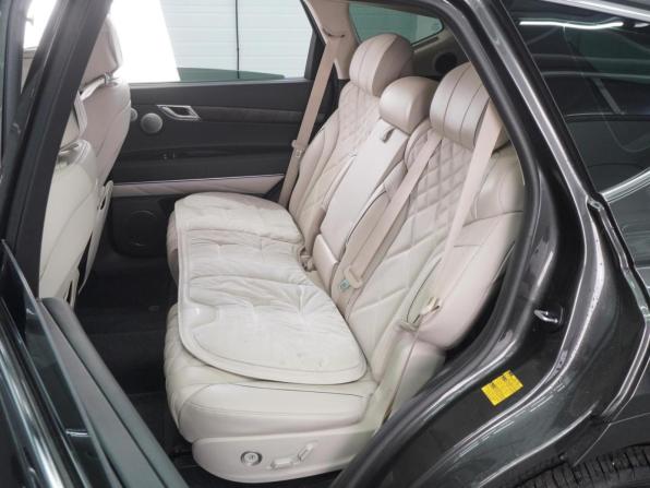 Genesis GV80 I Рестайлинг с пробегом 2023 года, цена 9 999 000 рублей, 36912 км, внедорожник, Автокод Объявления