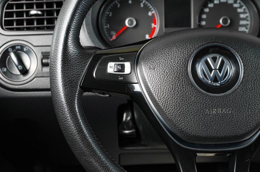 Volkswagen Polo V Рестайлинг Тюмень  - изображение 15