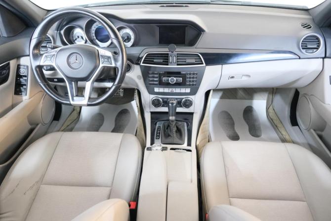 Mercedes-Benz C-Класс III (W204) Рестайлинг с пробегом 2011 года, цена 1 629 000 рублей, 194000 км, седан, Автокод Объявления