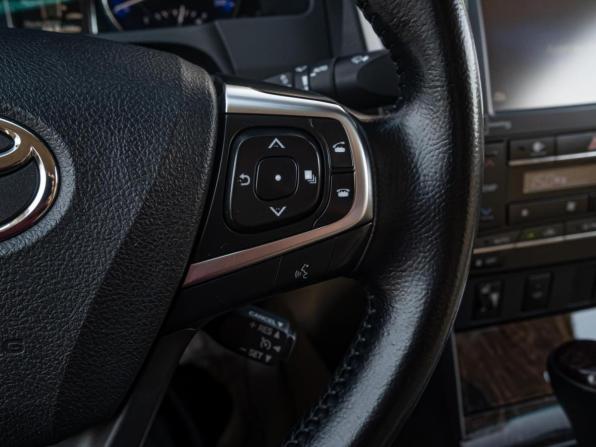 Toyota Camry VII (XV50) Рестайлинг с пробегом 2015 года, цена 2 335 000 рублей, 119167 км, седан, Автокод Объявления