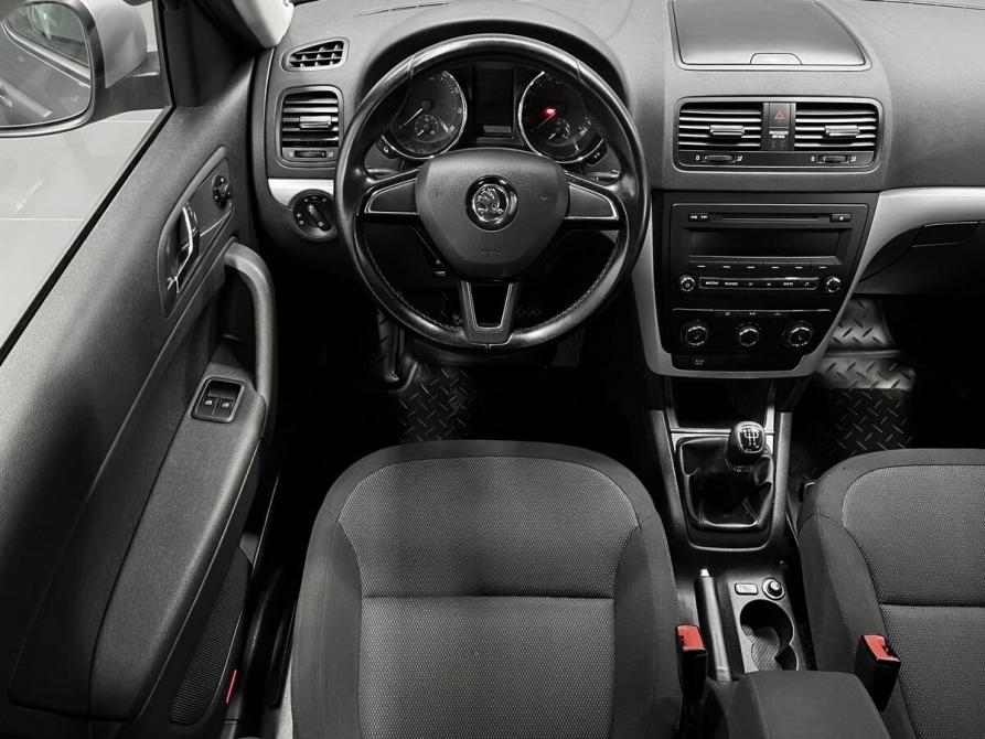 Skoda Yeti I Рестайлинг Тверь  - изображение 11