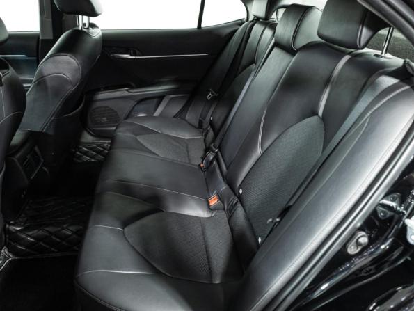 Toyota Camry VIII (XV70) Рестайлинг с пробегом 2021 года, цена 3 050 000 рублей, 113438 км, седан, Автокод Объявления