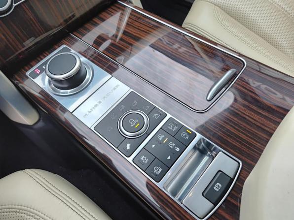Land Rover Range Rover IV с пробегом 2016 года, цена 3 700 000 рублей, 137205 км, внедорожник, Автокод Объявления