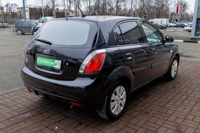 Kia Rio II Рестайлинг с пробегом 2010 года, цена 417 000 рублей, 211600 км, хэтчбек, Автокод Объявления