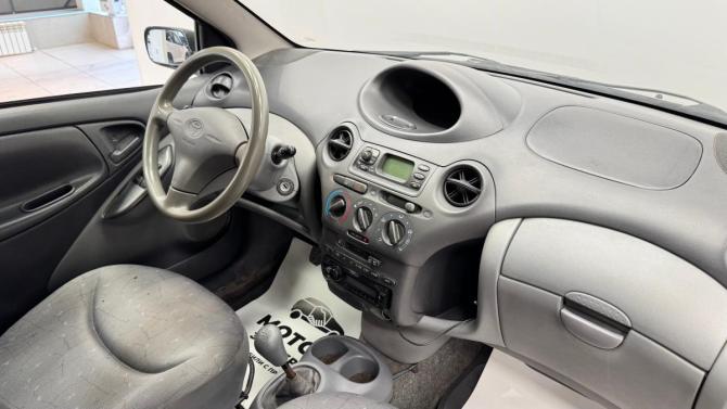 Toyota Yaris I с пробегом 1999 года, цена 169 000 рублей, 143855 км, хэтчбек, Автокод Объявления