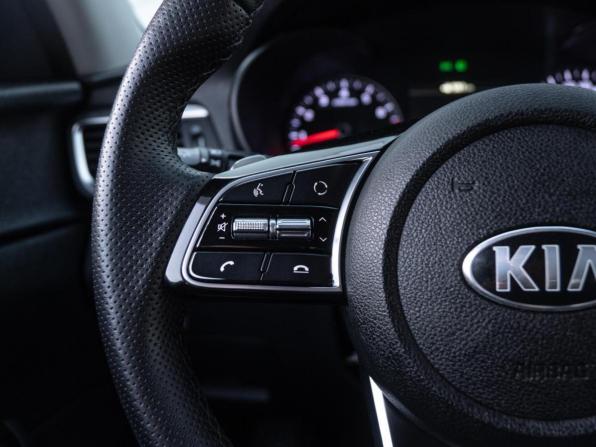 Kia Optima IV Рестайлинг с пробегом 2019 года, цена 1 680 000 рублей, 115239 км, седан, Автокод Объявления