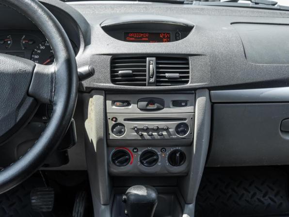 Renault Symbol ll с пробегом 2010 года, цена 693 600 рублей, 118728 км, седан, Автокод Объявления