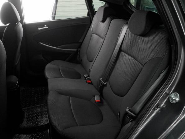 Hyundai Solaris I Рестайлинг с пробегом 2014 года, цена 934 000 рублей, 135815 км, хэтчбек, Автокод Объявления