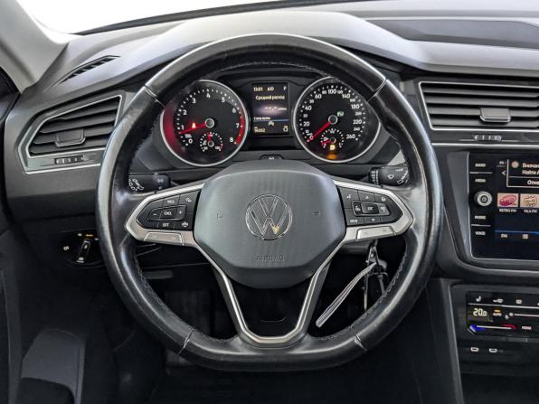 Volkswagen Tiguan II Рестайлинг с пробегом 2021 года, цена 2 370 000 рублей, 96071 км, внедорожник, Автокод Объявления