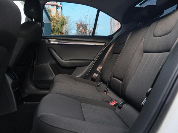 Skoda Octavia III (A7) Рестайлинг с пробегом 2019 года, цена 2 300 000 рублей, 74364 км, лифтбек, Автокод Объявления