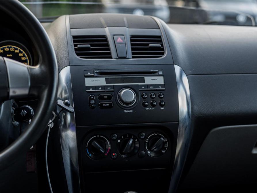Suzuki SX4 I (Classic) Рестайлинг Санкт-Петербург  - изображение 7