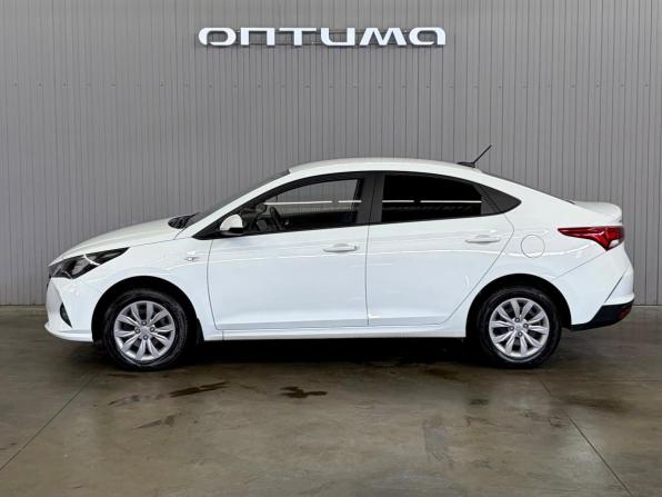 Hyundai Solaris II Рестайлинг с пробегом 2020 года, цена 1 397 000 рублей, 61920 км, седан, Автокод Объявления