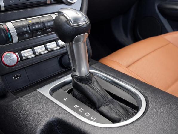 Ford Mustang VI Рестайлинг с пробегом 2019 года, цена 2 637 000 рублей, 85294 км, купе, Автокод Объявления