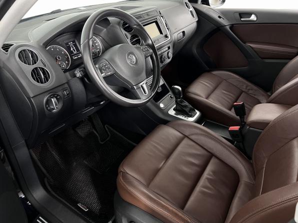 Volkswagen Tiguan I Рестайлинг с пробегом 2016 года, цена 1 790 000 рублей, 132000 км, внедорожник, Автокод Объявления