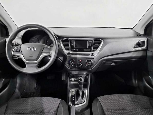 Hyundai Solaris II с пробегом 2018 года, цена 1 150 000 рублей, 130133 км, седан, Автокод Объявления