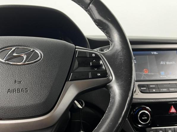 Hyundai Solaris II с пробегом 2018 года, цена 1 145 000 рублей, 185511 км, седан, Автокод Объявления