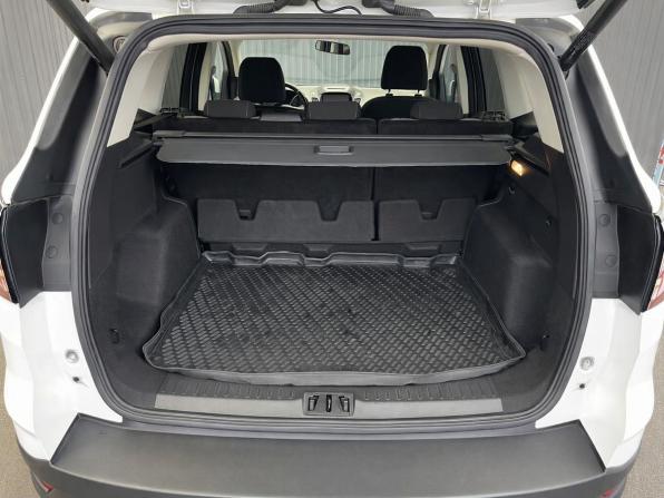 Ford Kuga II Рестайлинг с пробегом 2016 года, цена 1 577 000 рублей, 142324 км, внедорожник, Автокод Объявления