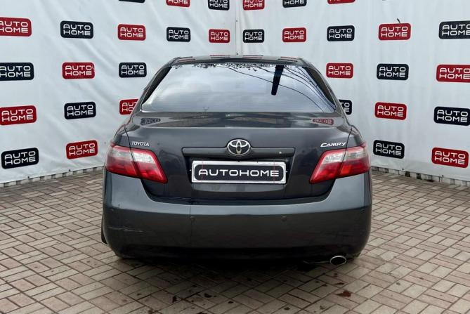 Toyota Camry VI (XV40) Рестайлинг с пробегом 2010 года, цена 950 000 рублей, 358724 км, седан, Автокод Объявления
