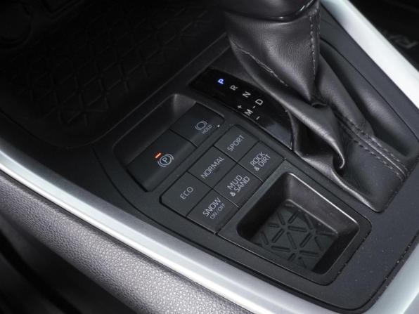 Toyota RAV4 V (XA50) с пробегом 2021 года, цена 3 250 000 рублей, 92899 км, внедорожник, Автокод Объявления