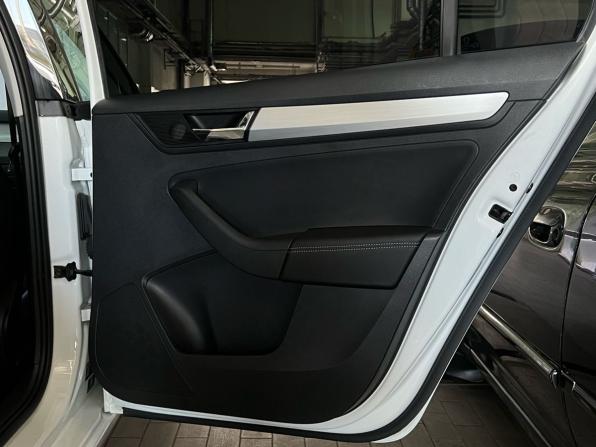 Skoda Rapid I Рестайлинг с пробегом 2019 года, цена 1 435 000 рублей, 92090 км, лифтбек, Автокод Объявления
