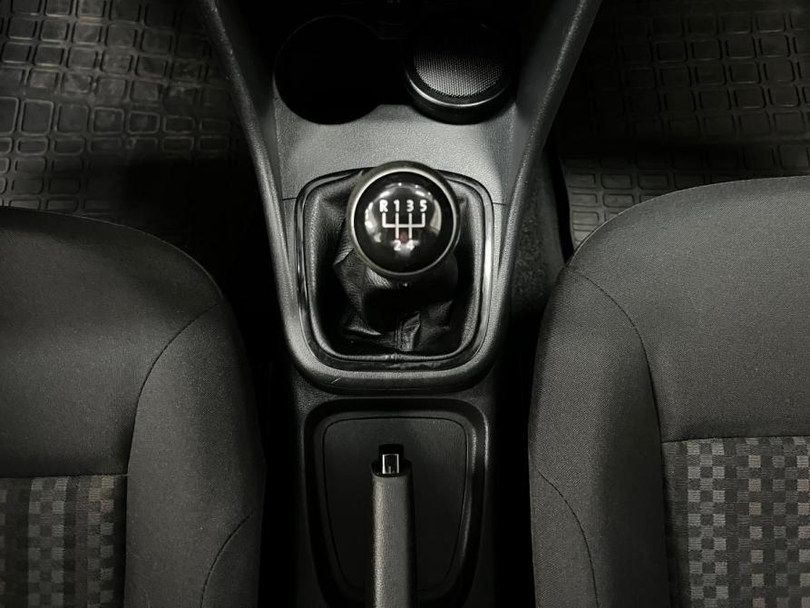 Volkswagen Polo V Рестайлинг Казань  - изображение 16
