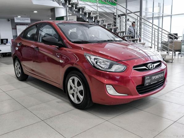Hyundai Solaris I с пробегом 2011 года, цена 799 000 рублей, 200000 км, седан, Автокод Объявления