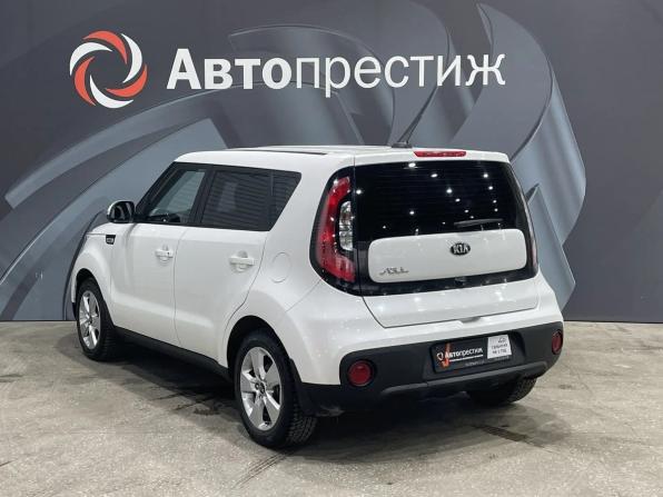 Kia Soul II Рестайлинг с пробегом 2017 года, цена 1 330 000 рублей, 150110 км, хэтчбек, Автокод Объявления