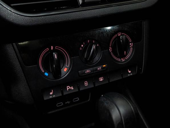 Volkswagen Polo VI с пробегом 2021 года, цена 1 738 000 рублей, 53723 км, лифтбек, Автокод Объявления