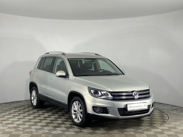 Volkswagen Tiguan I Рестайлинг с пробегом 2011 года, цена 1 295 000 рублей, 233899 км, внедорожник, Автокод Объявления