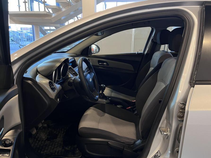 Chevrolet Cruze I Чебоксары  - изображение 14