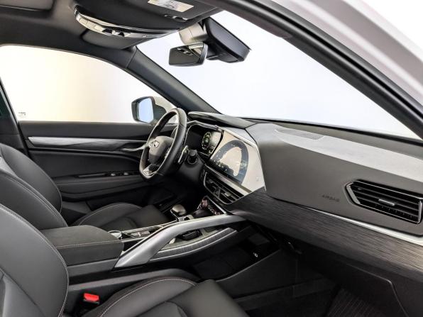 Geely Tugella I Рестайлинг с пробегом 2023 года, цена 3 300 000 рублей, 15388 км, внедорожник, Автокод Объявления
