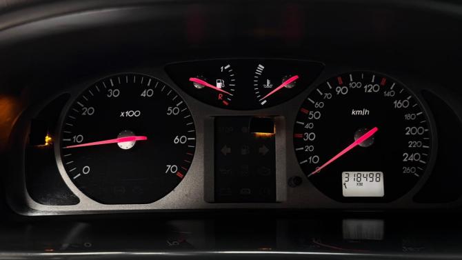 Renault Laguna II с пробегом 2002 года, цена 205 000 рублей, 318498 км, лифтбек, Автокод Объявления