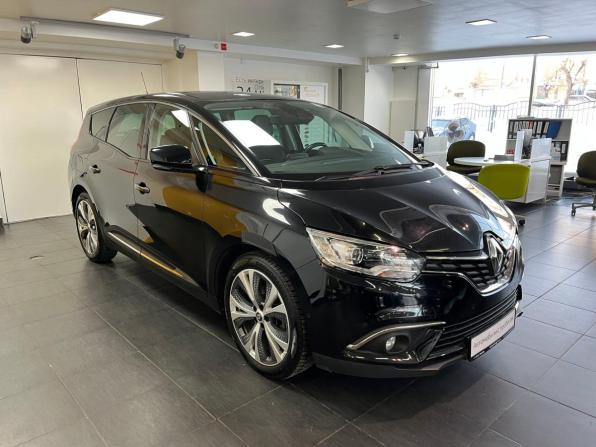 Renault Scenic IV с пробегом 2019 года, цена 1 900 000 рублей, 81070 км, минивэн, Автокод Объявления