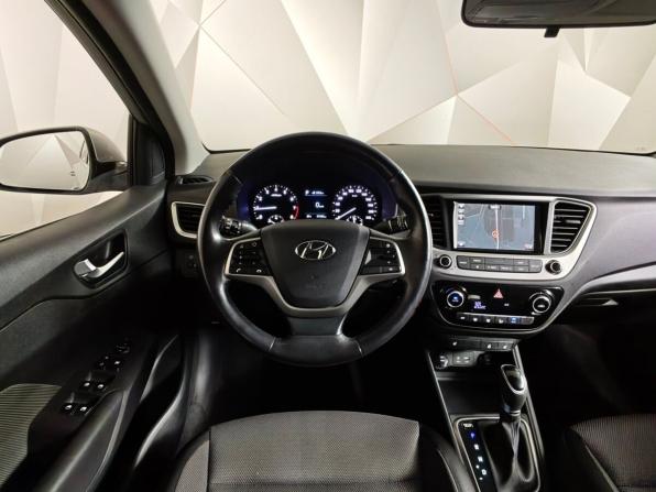 Hyundai Solaris II с пробегом 2017 года, цена 1 451 000 рублей, 37401 км, седан, Автокод Объявления