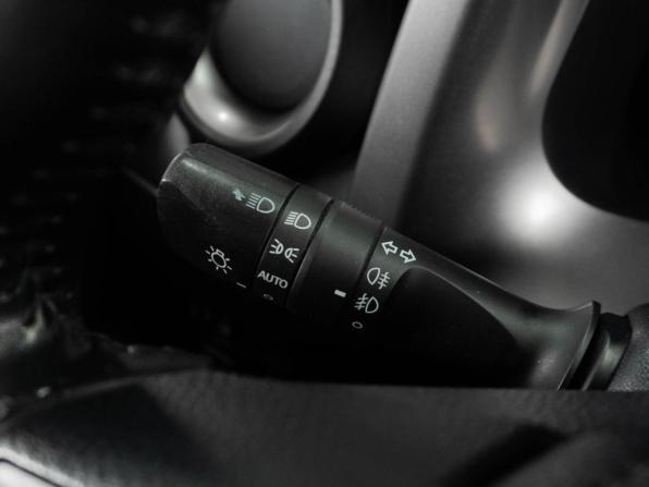 Toyota RAV4 IV (XA40) Рестайлинг с пробегом 2016 года, цена 2 250 000 рублей, 152450 км, внедорожник, Автокод Объявления