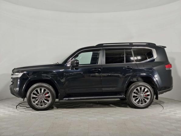 Toyota Land Cruiser 300 Series с пробегом 2023 года, цена 11 717 000 рублей, 39550 км, внедорожник, Автокод Объявления