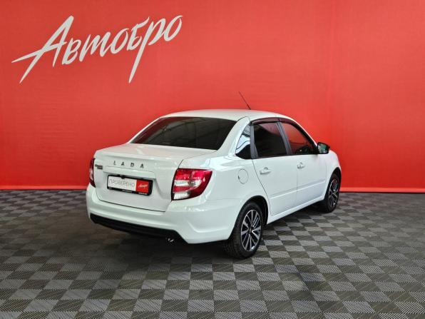Lada (ВАЗ) Granta I Рестайлинг с пробегом 2023 года, цена 899 000 рублей, 39265 км, седан, Автокод Объявления