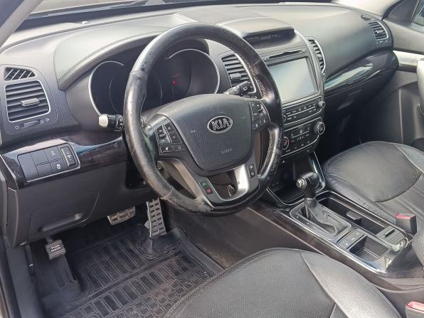 Kia Sorento II Рестайлинг с пробегом 2015 года, цена 1 699 000 рублей, 278014 км, внедорожник, Автокод Объявления