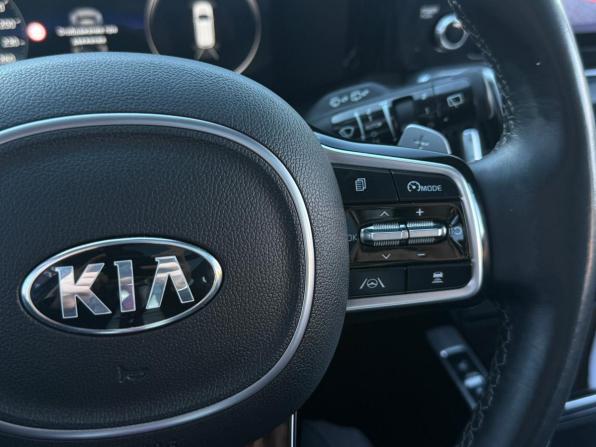 Kia Sorento IV с пробегом 2021 года, цена 4 449 000 рублей, 75205 км, внедорожник, Автокод Объявления