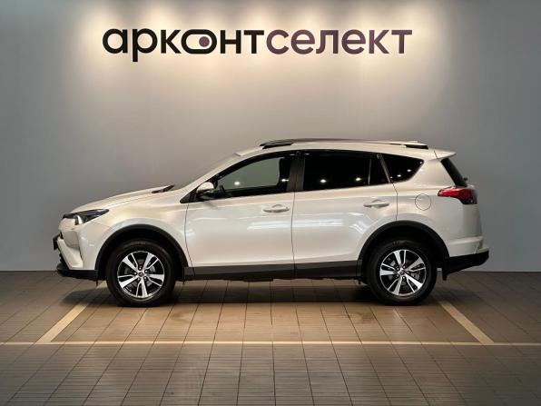 Toyota RAV4 IV (XA40) Рестайлинг с пробегом 2019 года, цена 2 790 000 рублей, 98000 км, внедорожник, Автокод Объявления