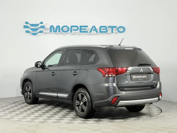 Mitsubishi Outlander III Рестайлинг 2 с пробегом 2015 года, цена 1 600 000 рублей, 187884 км, внедорожник, Автокод Объявления